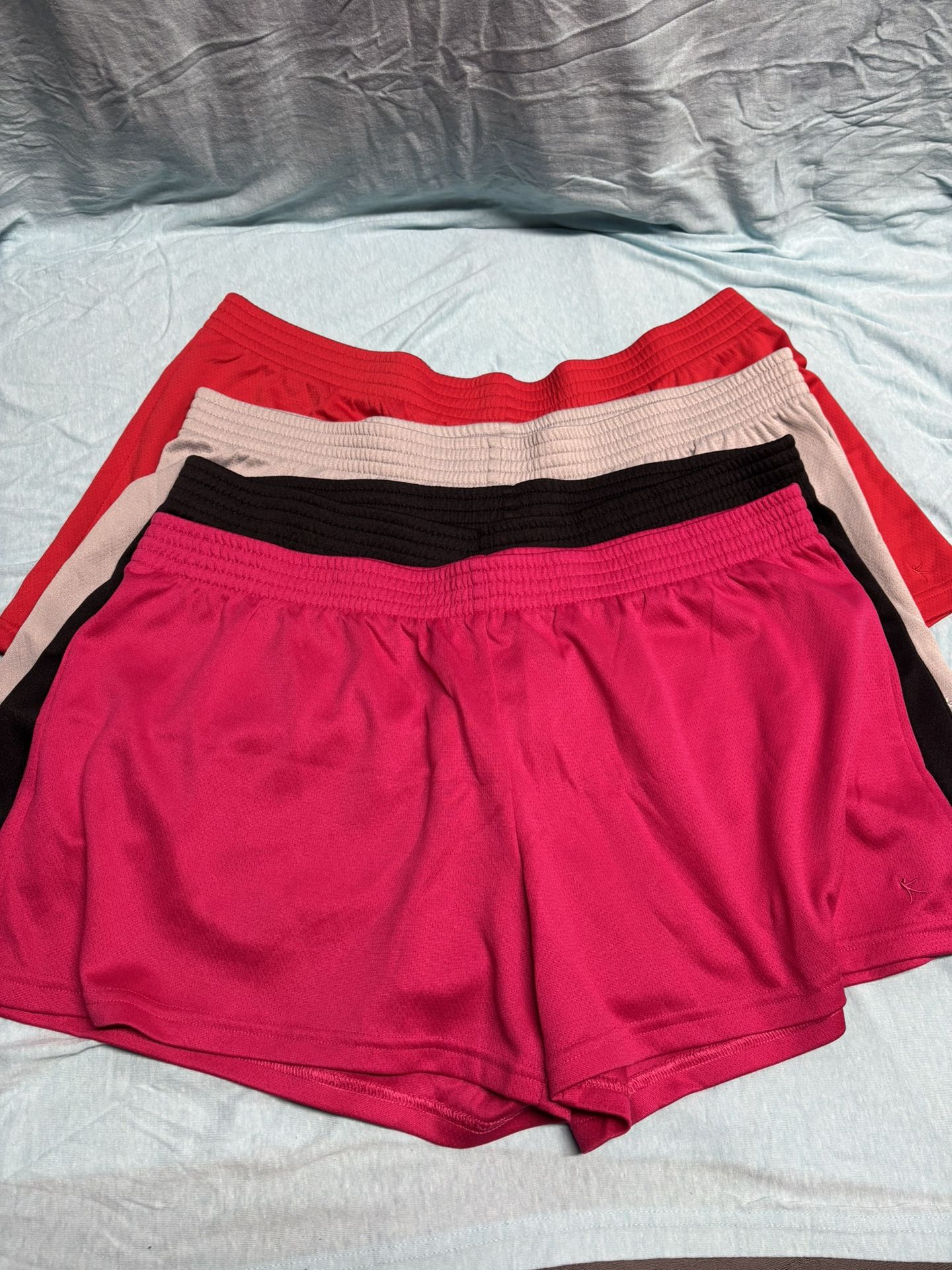Women’s XL Athletic Shorts (4)