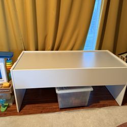 DUNDRA IKEA Kids Play Table