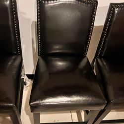 Island/Dining Chairs