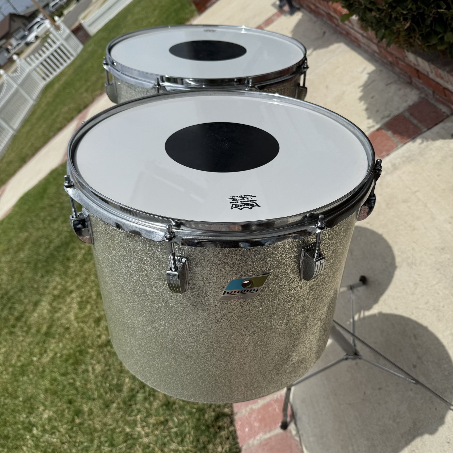 Vintage Ludwig Classic 15 & 16" Concert Toms (3-Ply) with Pointed Blue/Olive Badge 1(contact info removed) - Silver Sparkle