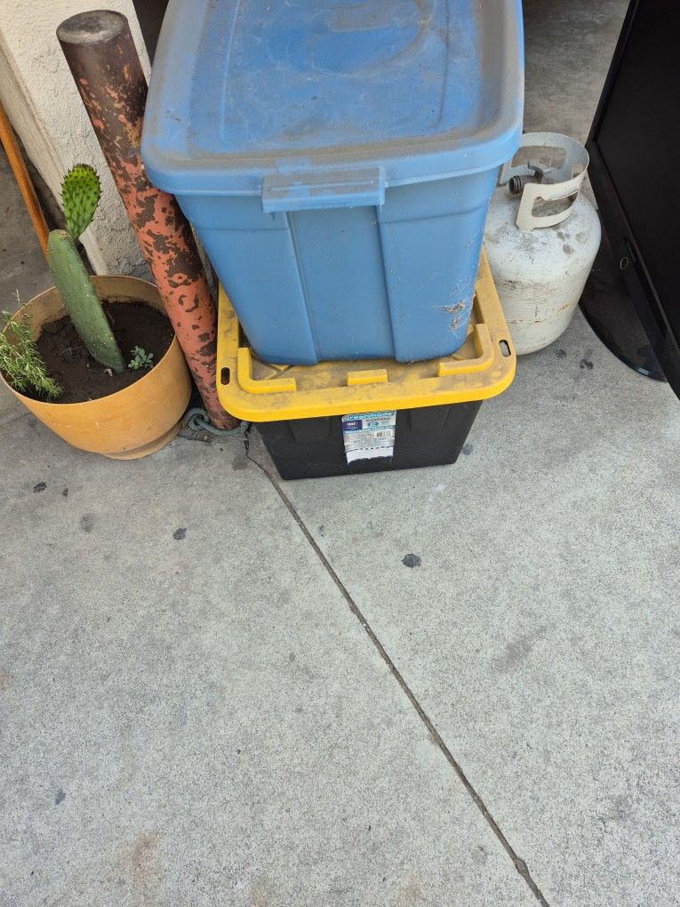 Buckets 5 dollars each