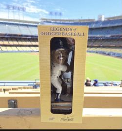 Reggie Smith Legends of Dodger Baseball Bobblehead SGA 8/15/26