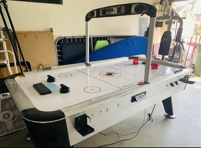 Air Hockey table