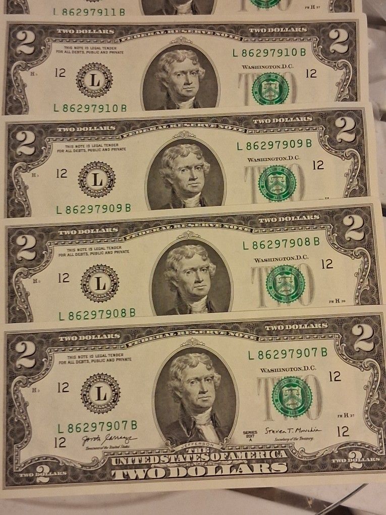 2 Dollars Bills Uncirculated And In Sequence Numbers