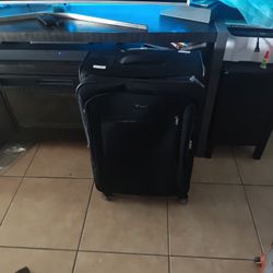 Large Suitcase 10 Dollars 