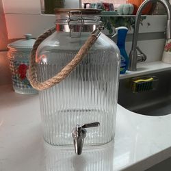 Large Glass Drink Dispenser 