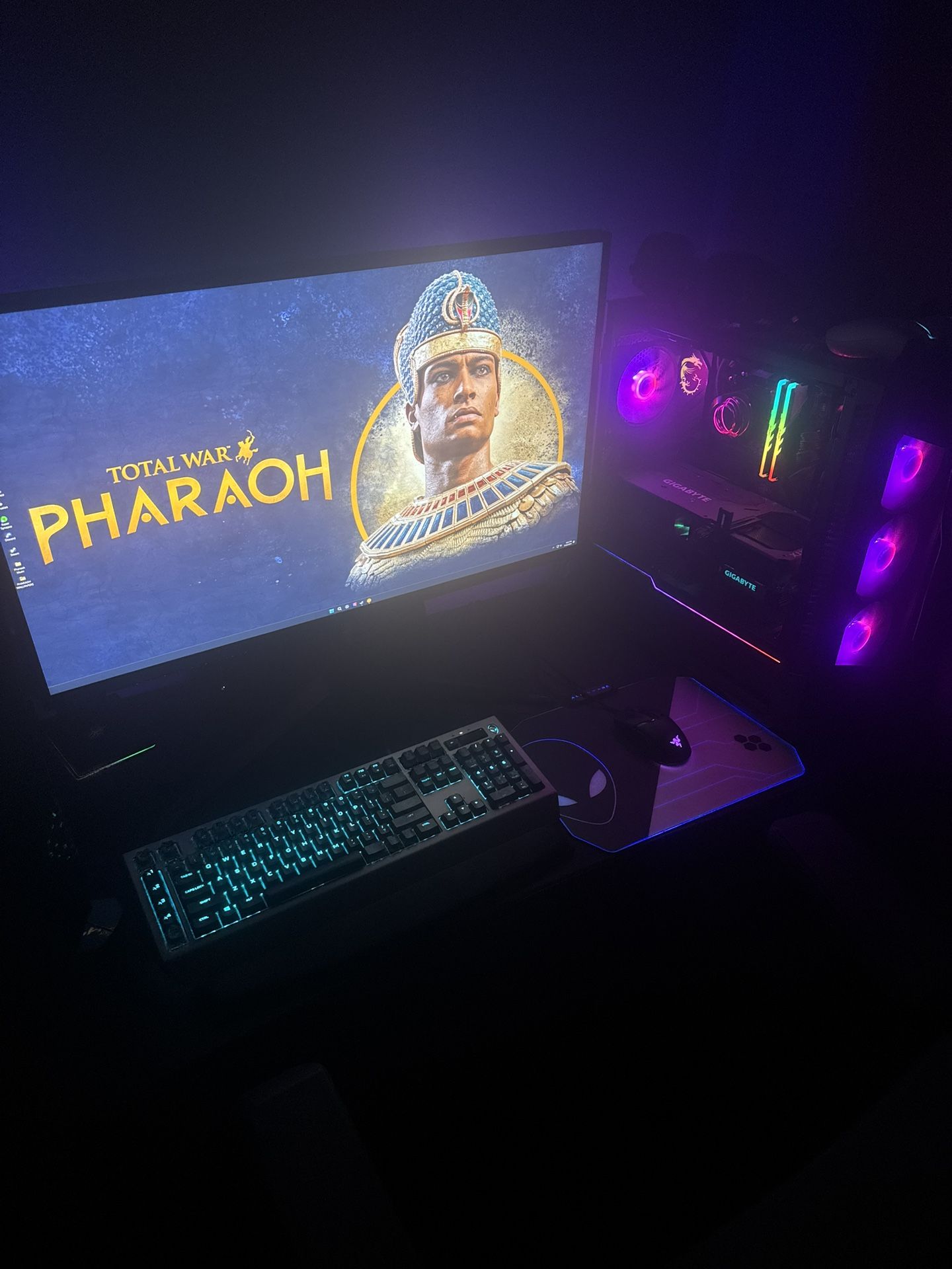 LG 32" 4k Monitor UltraGear 32GQ950-B