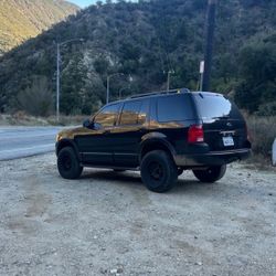 2002 Ford Explorer