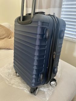 Carry On 21" Hardside Spinner Luggage  Thumbnail