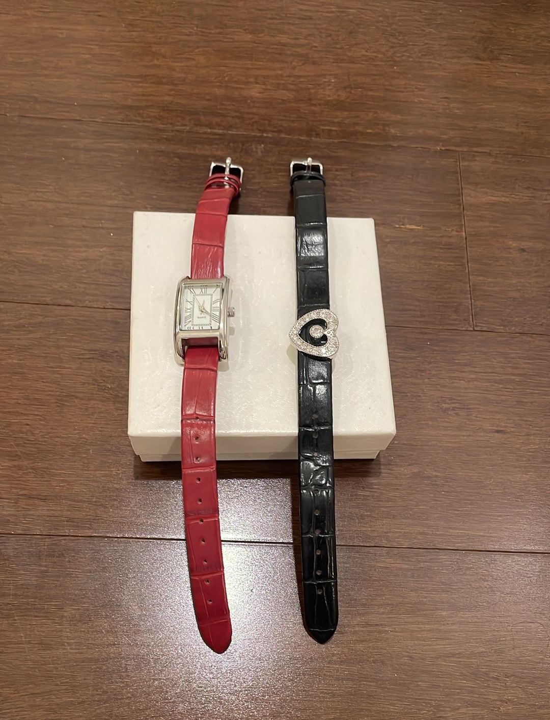 Watch with Red and Black Leather Exchangeable Straps With Silver Buckles