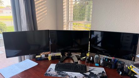 COMPLETE 3-MONITOR OFFICE SETUP – $175