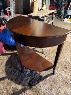 Stanley Furniture Solid Wood Half Moon Console Table / Entry Table