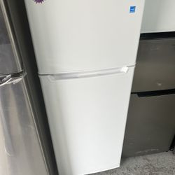 Danby Refrigerator 