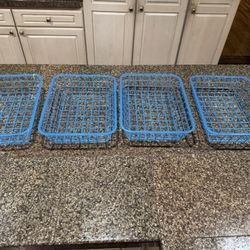 4 Plastic Baskets