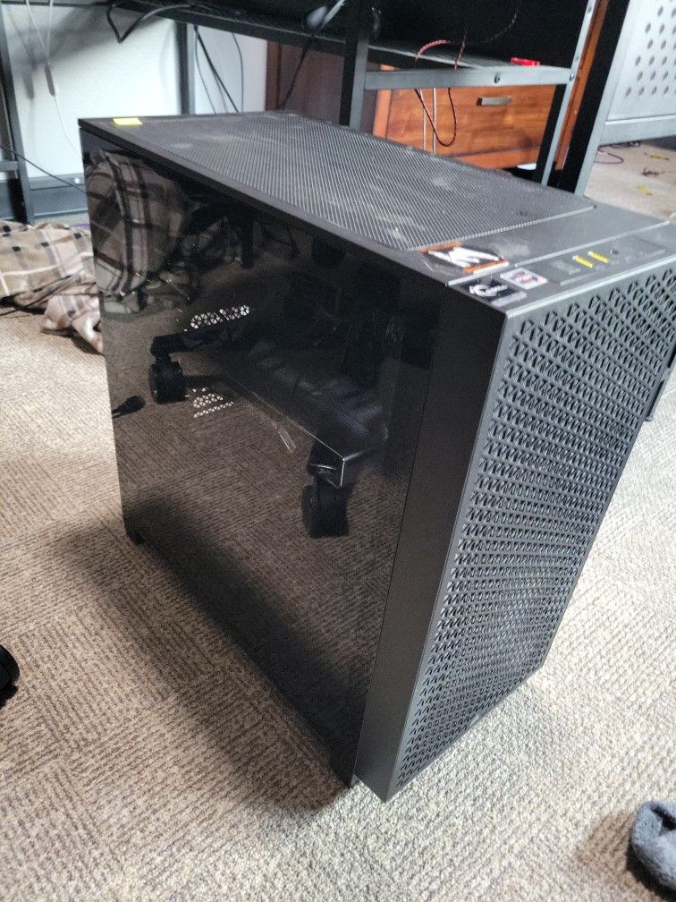 Gaming PC RTX 2070 Super RYZEN 5600X 16GB RAM