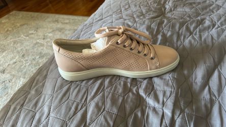Ecco tennis shoe - rose