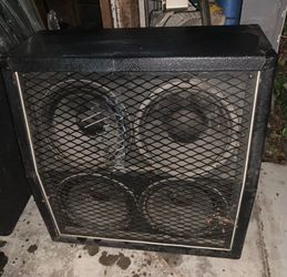 PEAVEY 412MS