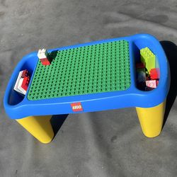 Lego brand Lego table with side pocket storage
