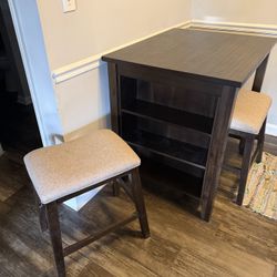 Table With Bench Stools