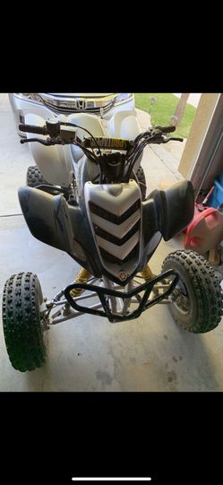 Yamaha Raptor 660R 