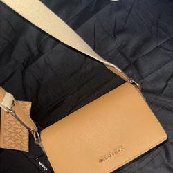 Michael kors New Crossbody