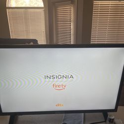 32” INSIGNIA Fire TV With Alexa 