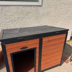Outdoor Dog House - Retriever