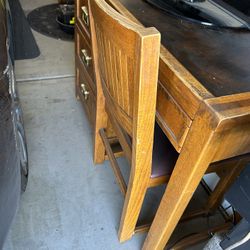 Wood Desk And Chair 