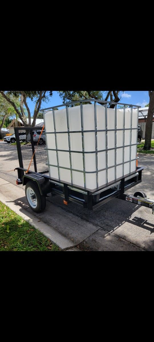 UTILITY TRAILER AND TOTE