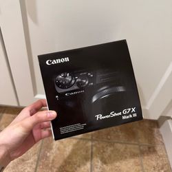 Canon PowerShot G7 X Mark III 20.1MP Point & Shoot Digital Camera