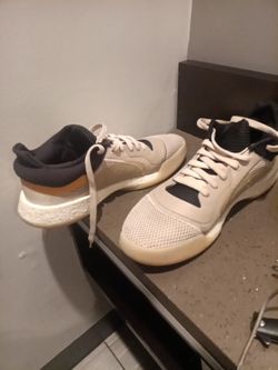 Adidas men's  11  1/2