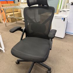 Ergonomic Office Chair 