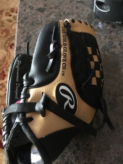 Rawlings Left handed mitt for kid