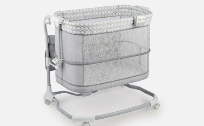 Bassinet For Toddlers. 0-12 Months Model Ingenuity