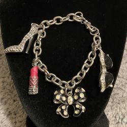 Vintage Stainless Steel Link Bracelet With Dangling Charms (heel,lipstick,ribbon ,and Shades)