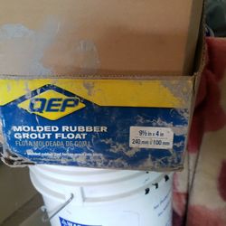 12 Pack  Molded Rubber Grout Float