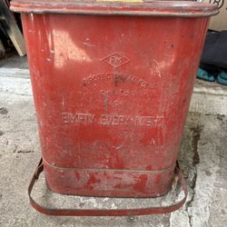 Garage Rag Bin
