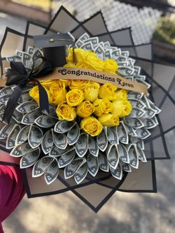 Graduation 🎓💛