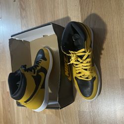 Jordan 1 OG Retro Pollen 