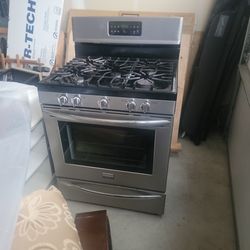 Gas Stove Frigidale Brand