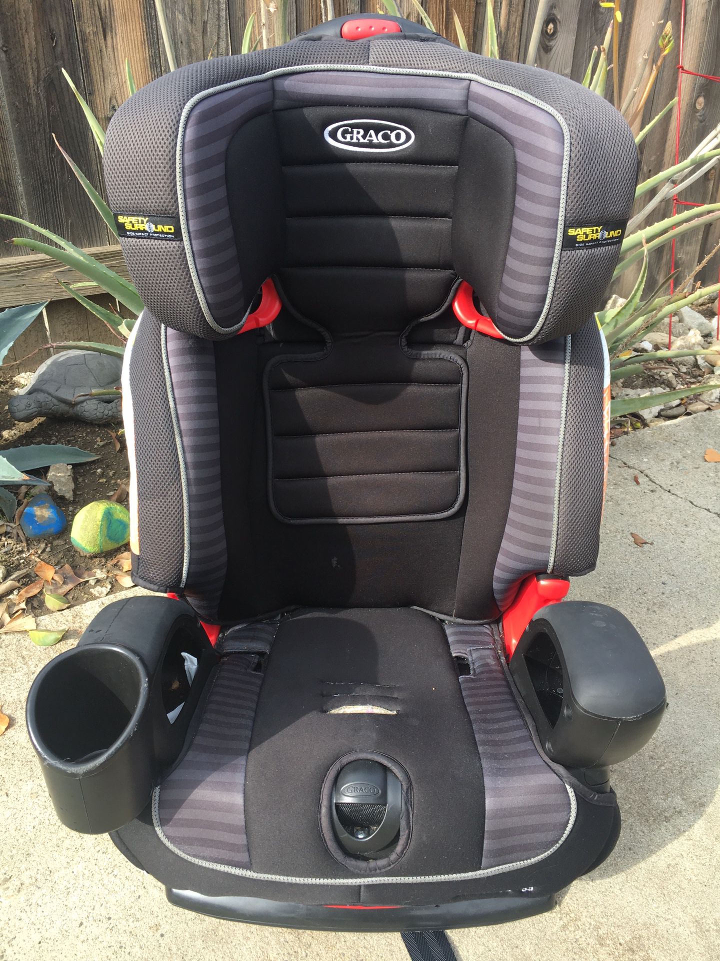 Graco 2-in1 Car Seat - Infant and Booster