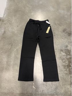 Essential Uncuffed Sweats