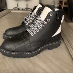 Jimmy CHOO Man boots. Brand new. Size 44 European