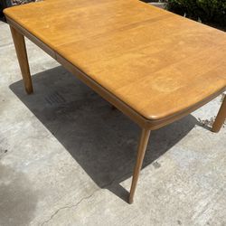Mid-Century Modern Wakefield Maple Dining Table + Leafs + Chairs! 