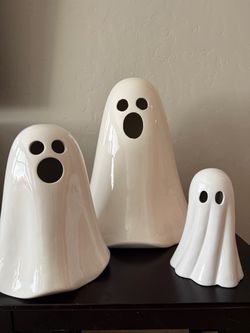 3 White Ghost