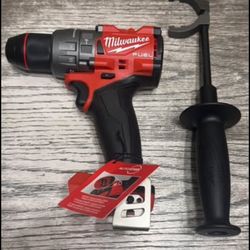 NEW MILWAKEE M18 FUEL HAMMER DRILL (TOOL ONLY) + CASE