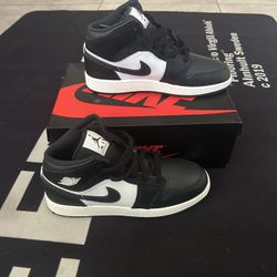 Air Jordan 1