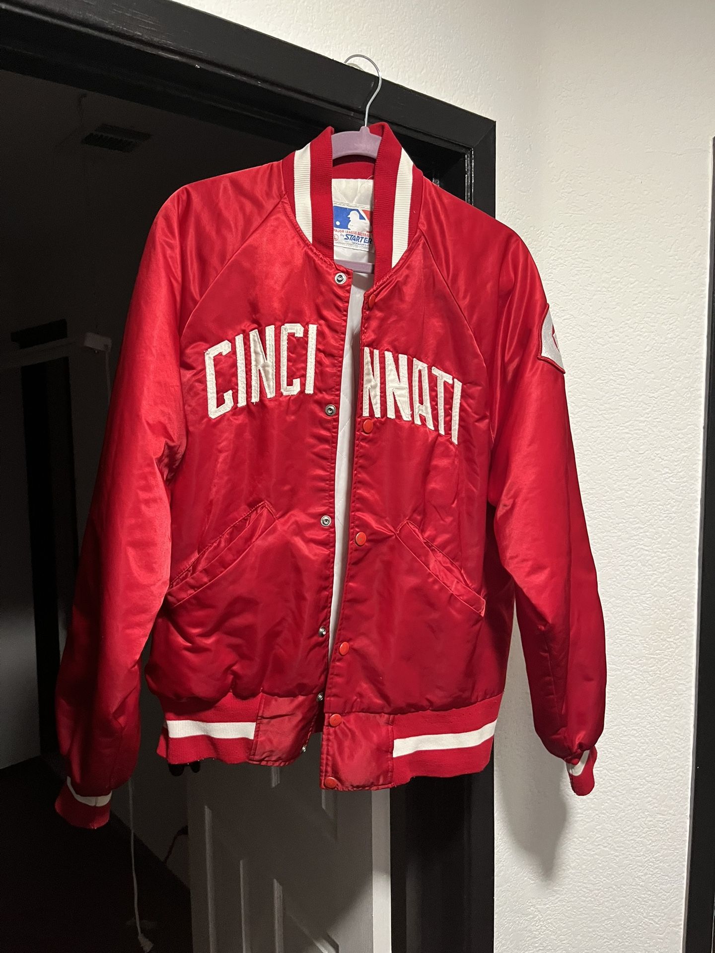 Vintage Cincinnati Reds Starter Jacket 