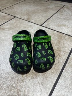 Minecraft creeper clogs