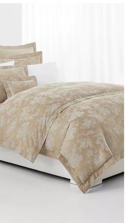 Lauren Ralph Lauren Mya True Pearl Comforter, oversize Full/Queen 94x96